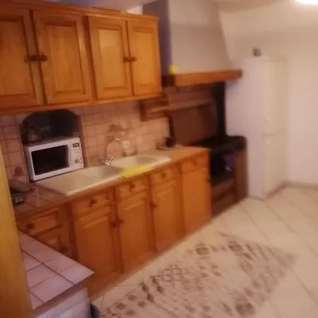 Appartement De 2 Chambres Avec Wifi A Aurillac * Aurillac